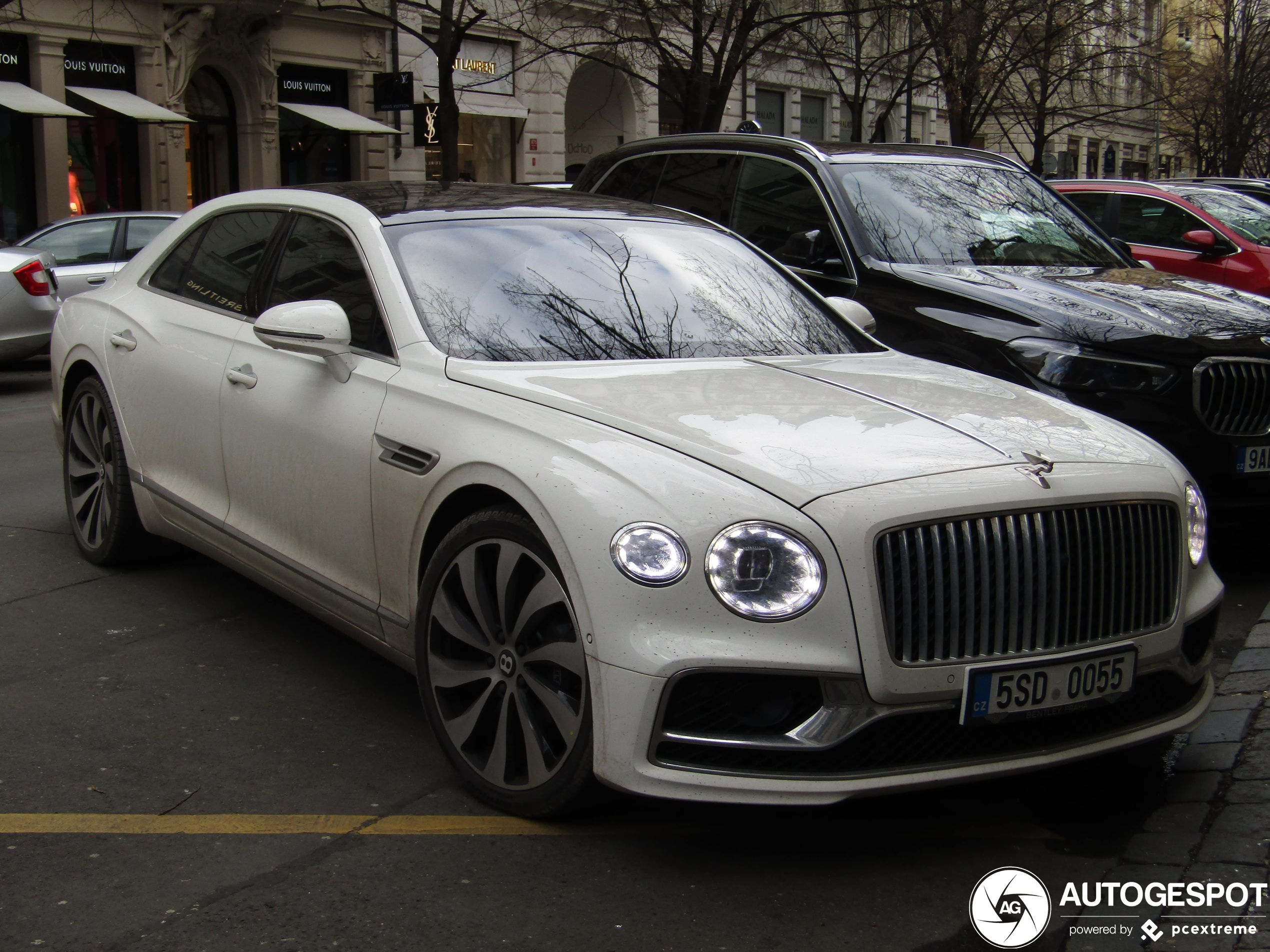 Bentley Flying Spur V8 2021