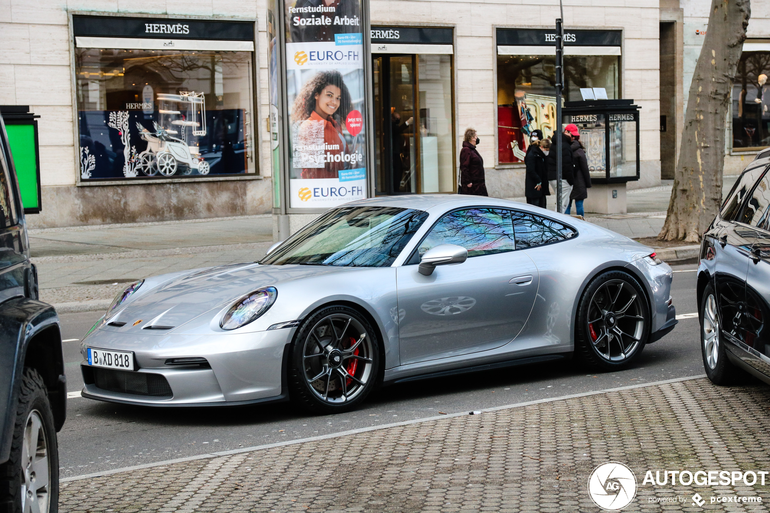 Porsche 992 GT3 Touring