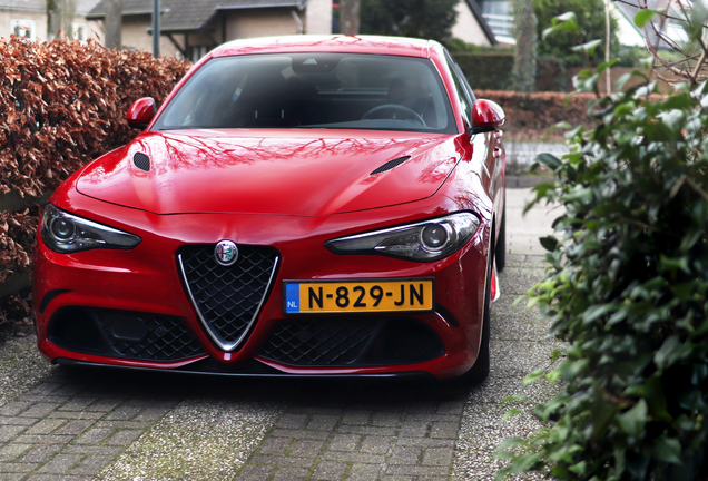 Alfa Romeo Giulia Quadrifoglio