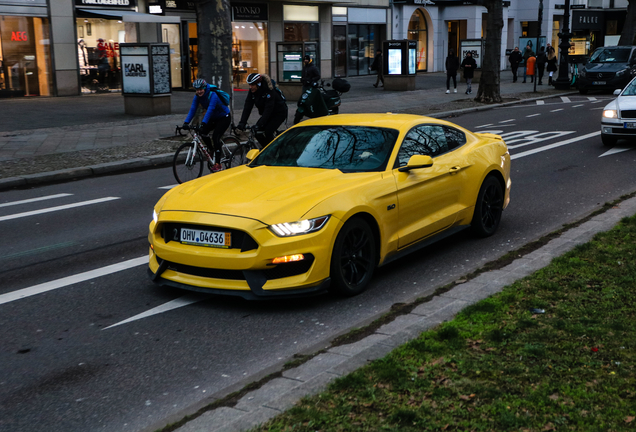 Ford Mustang GT 2015