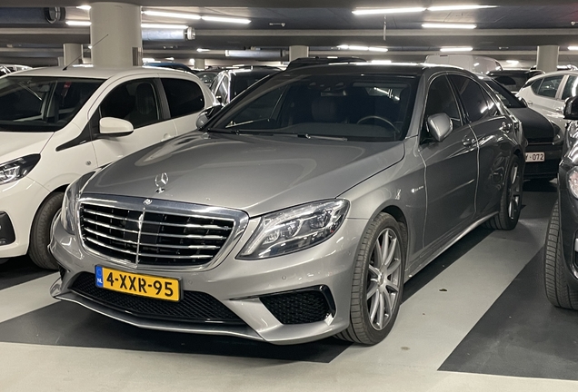 Mercedes-Benz S 63 AMG V222