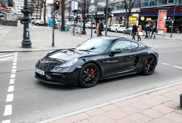 Porsche 718 Cayman GTS