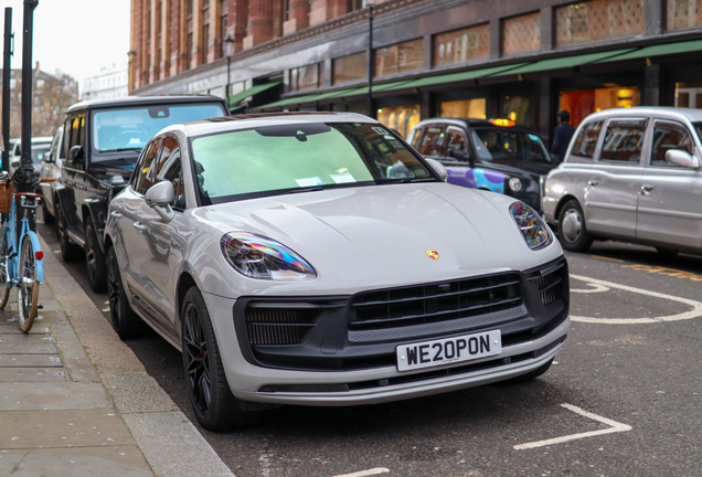 Porsche 95B Macan GTS MkIII