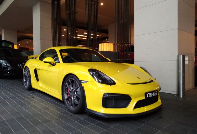 Porsche 981 Cayman GT4