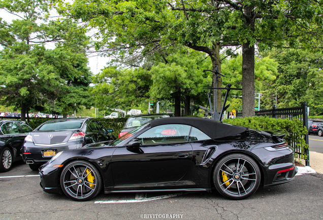 Porsche 992 Turbo S Cabriolet