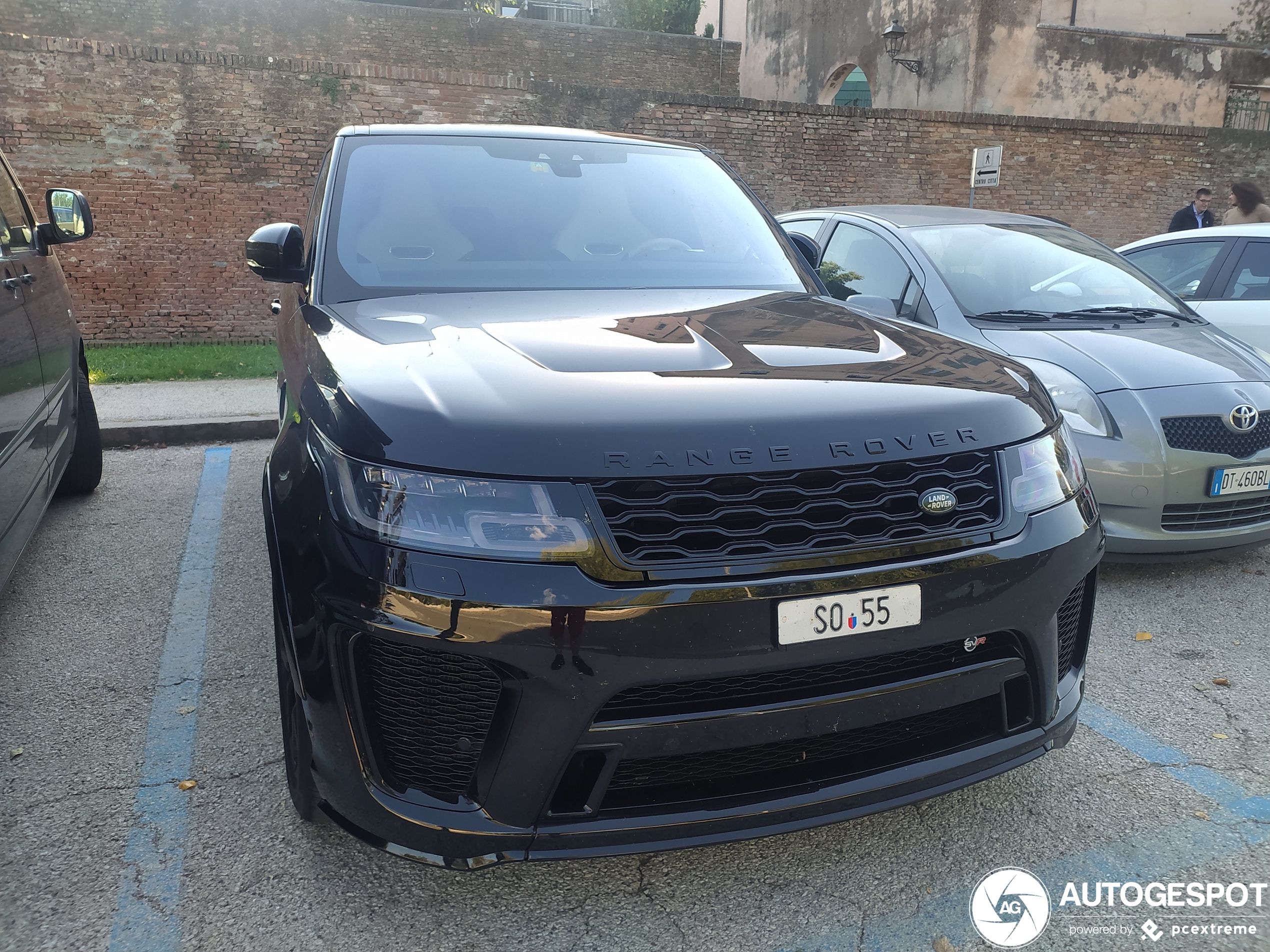 Land Rover Range Rover Sport SVR 2018