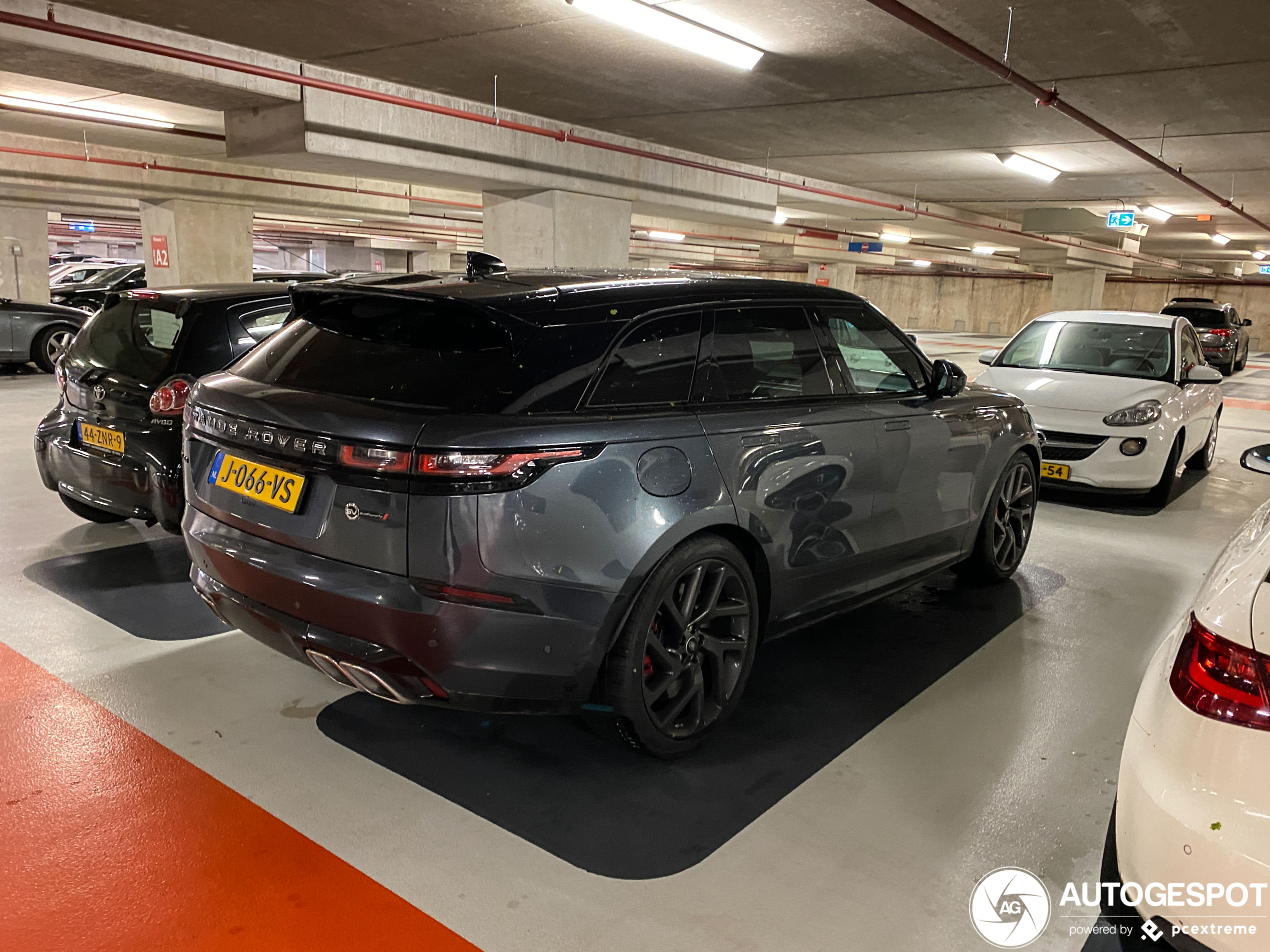 Land Rover Range Rover Velar SVAutobiography