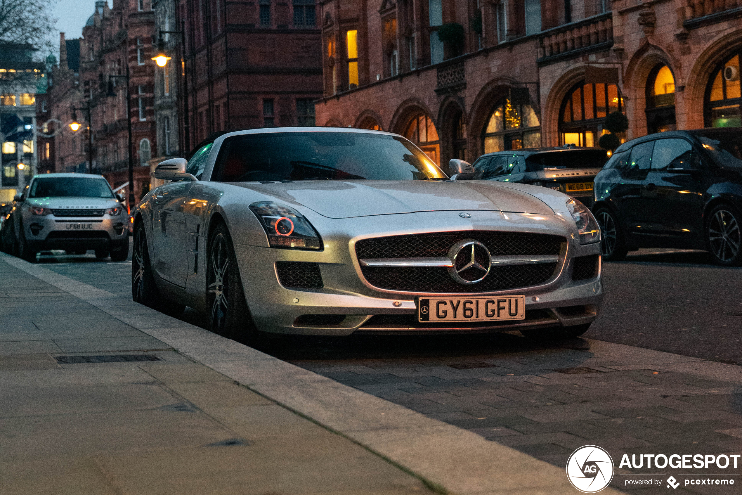 Mercedes-Benz SLS AMG Roadster