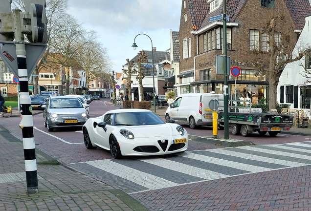 Alfa Romeo 4C Coupé