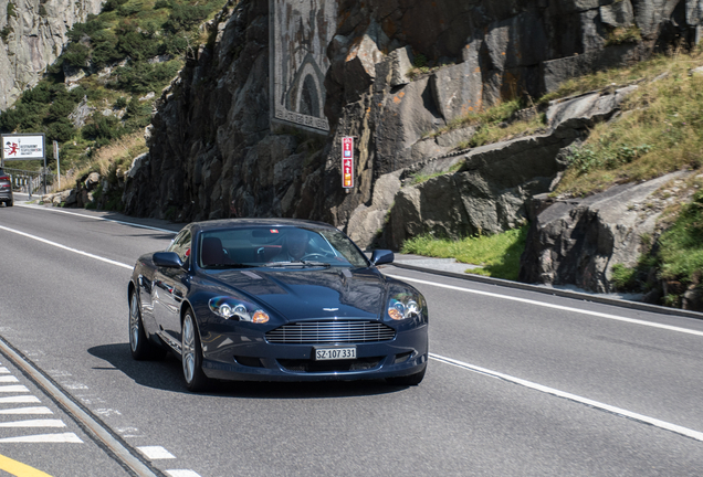 Aston Martin DB9