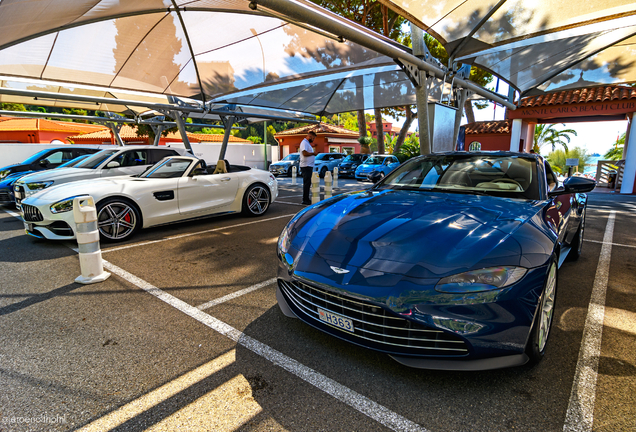 Aston Martin V8 Vantage 2018