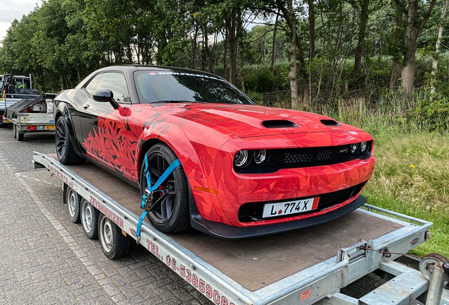 Dodge Challenger SRT Hellcat Widebody