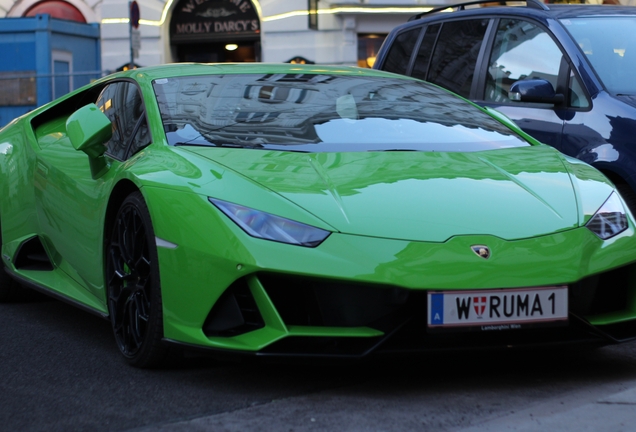 Lamborghini Huracán LP640-4 EVO