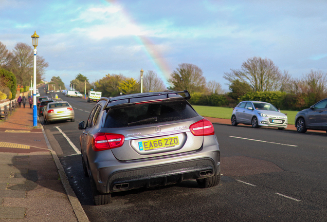 Mercedes-AMG GLA 45 X156