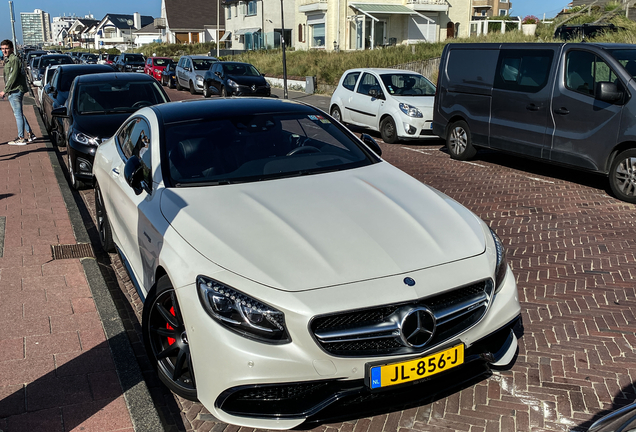 Mercedes-Benz S 63 AMG Coupé C217