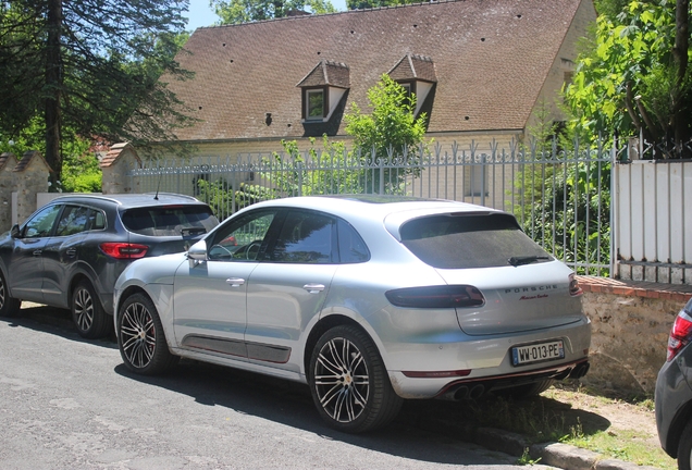 Porsche 95B Macan Turbo Exclusive Performance Edition