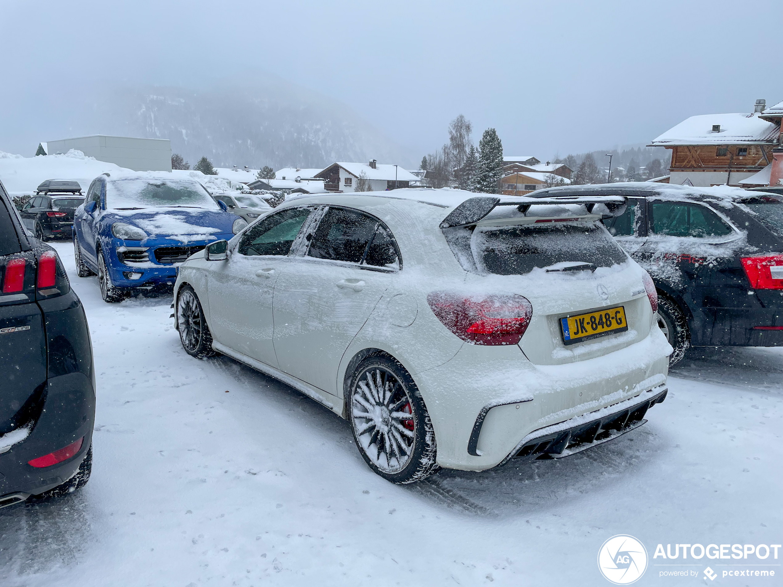 Mercedes-Benz A 45 AMG