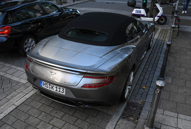 Aston Martin Vanquish Volante