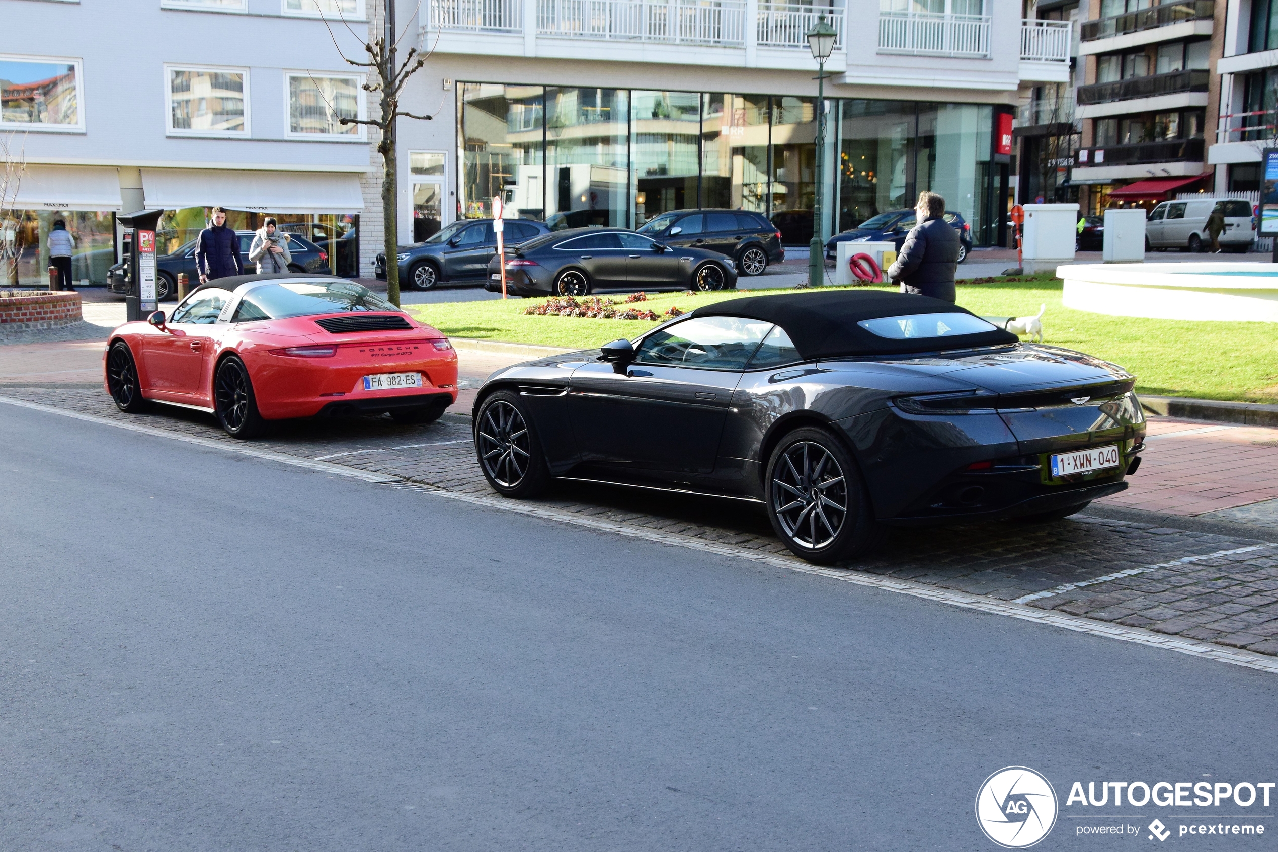 Aston Martin DB11 V8 Volante