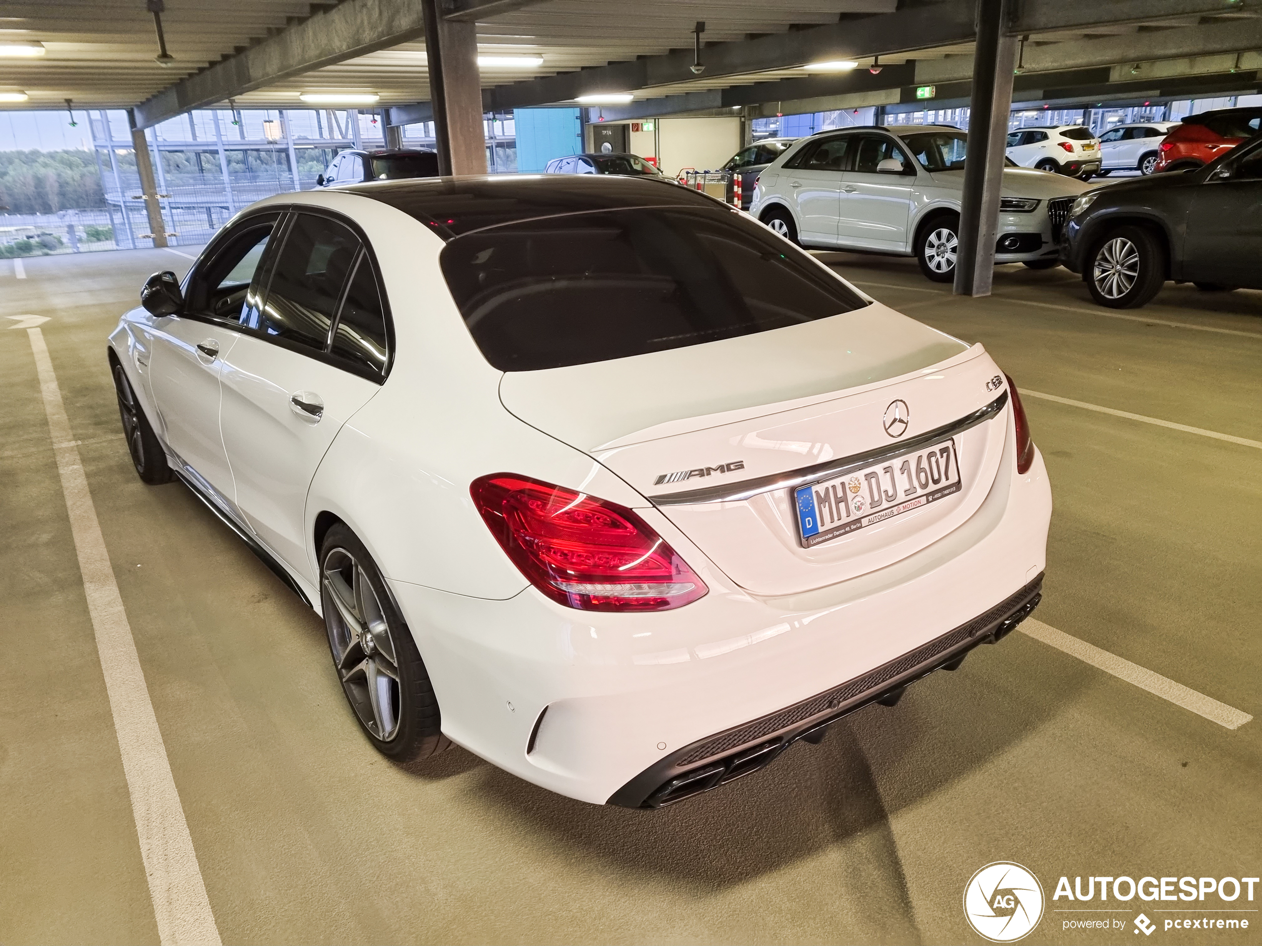 Mercedes-AMG C 63 S W205