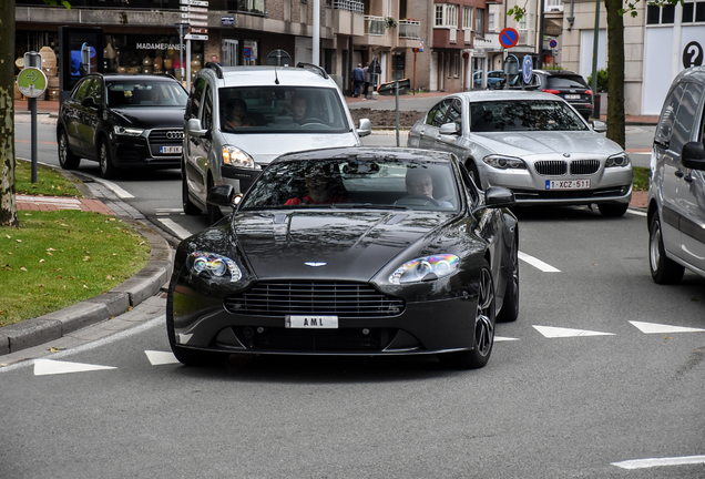 Aston Martin V8 Vantage S