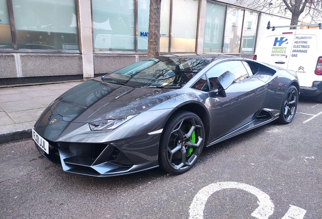 Lamborghini Huracán LP640-4 EVO