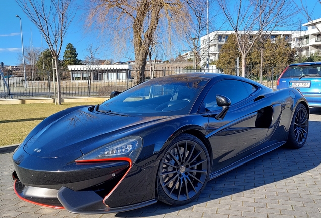 McLaren 570GT