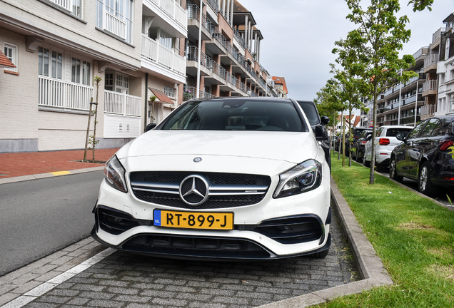 Mercedes-AMG A 45 W176 2015