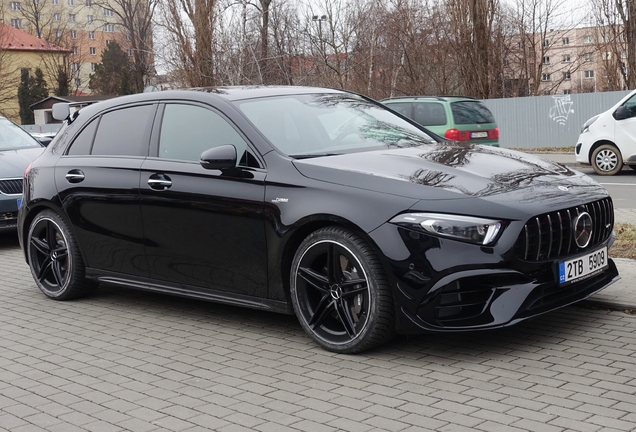 Mercedes-AMG A 45 W177