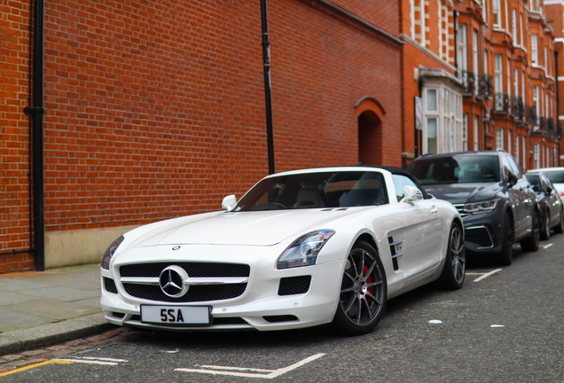 Mercedes-Benz SLS AMG Roadster