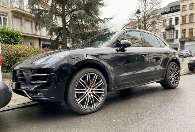 Porsche 95B Macan Turbo