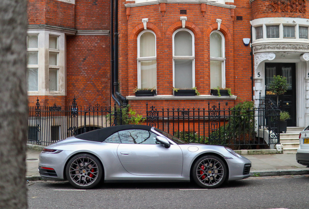 Porsche 992 Carrera 4S Cabriolet