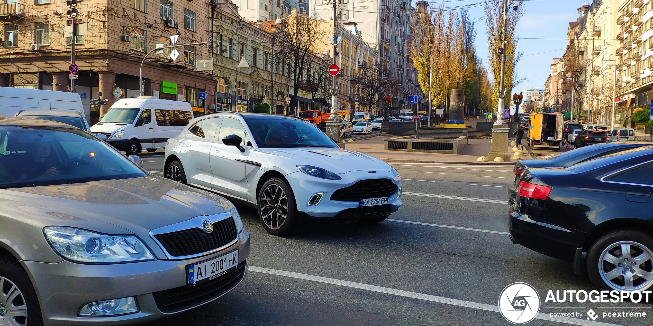 Aston Martin DBX