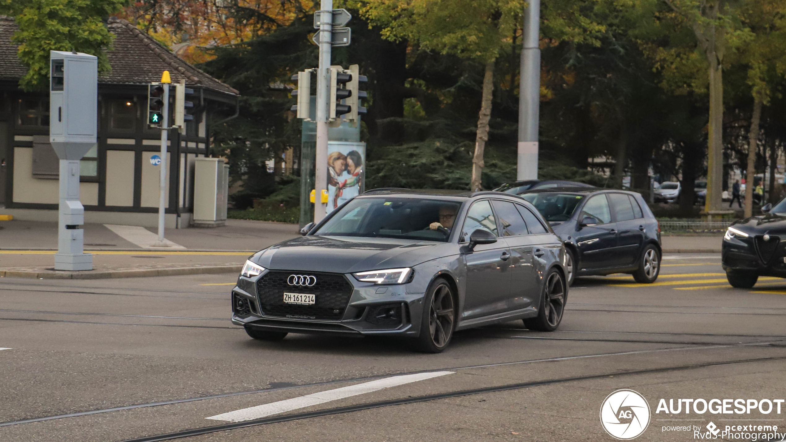 Audi RS4 Avant B9