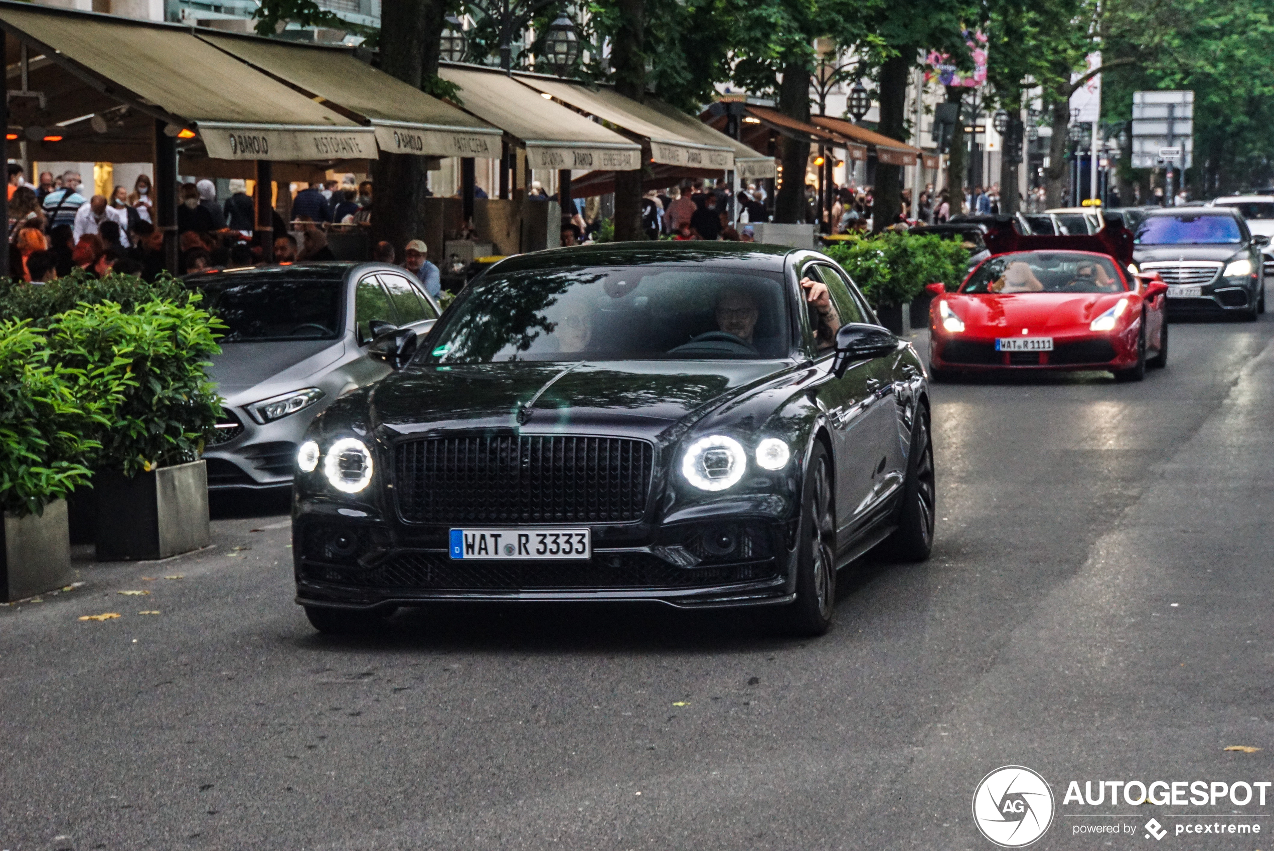 Bentley Flying Spur V8 2021