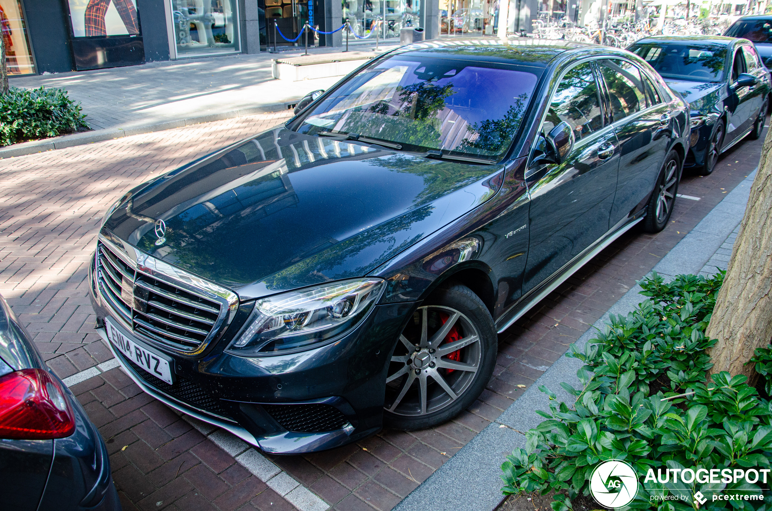 Mercedes-Benz S 63 AMG V222