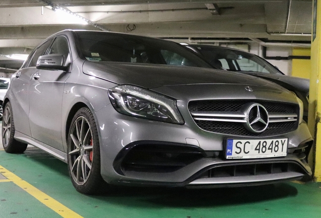 Mercedes-AMG A 45 W176 2015