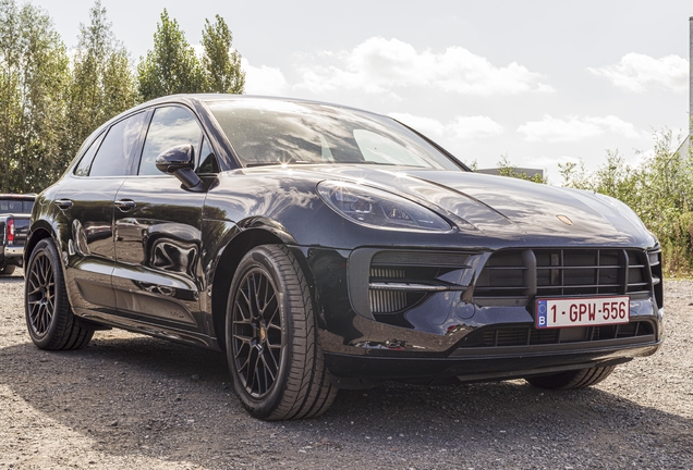 Porsche 95B Macan GTS MkII