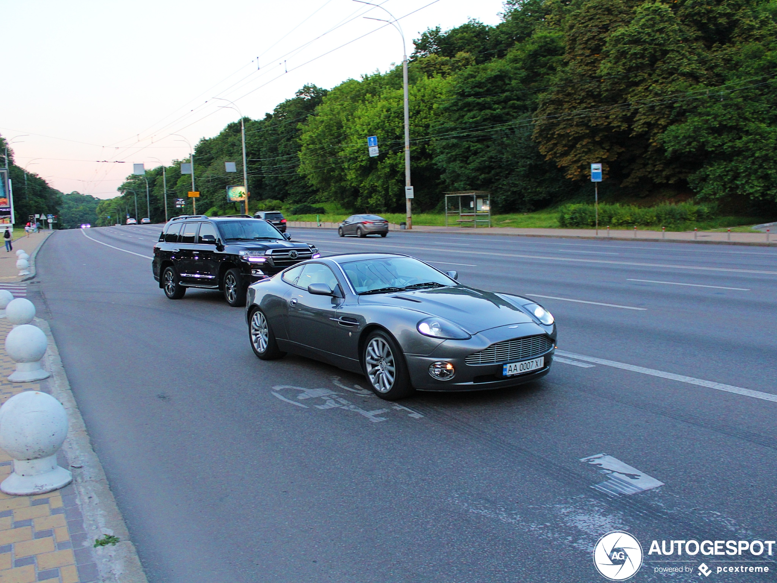 Aston Martin Vanquish