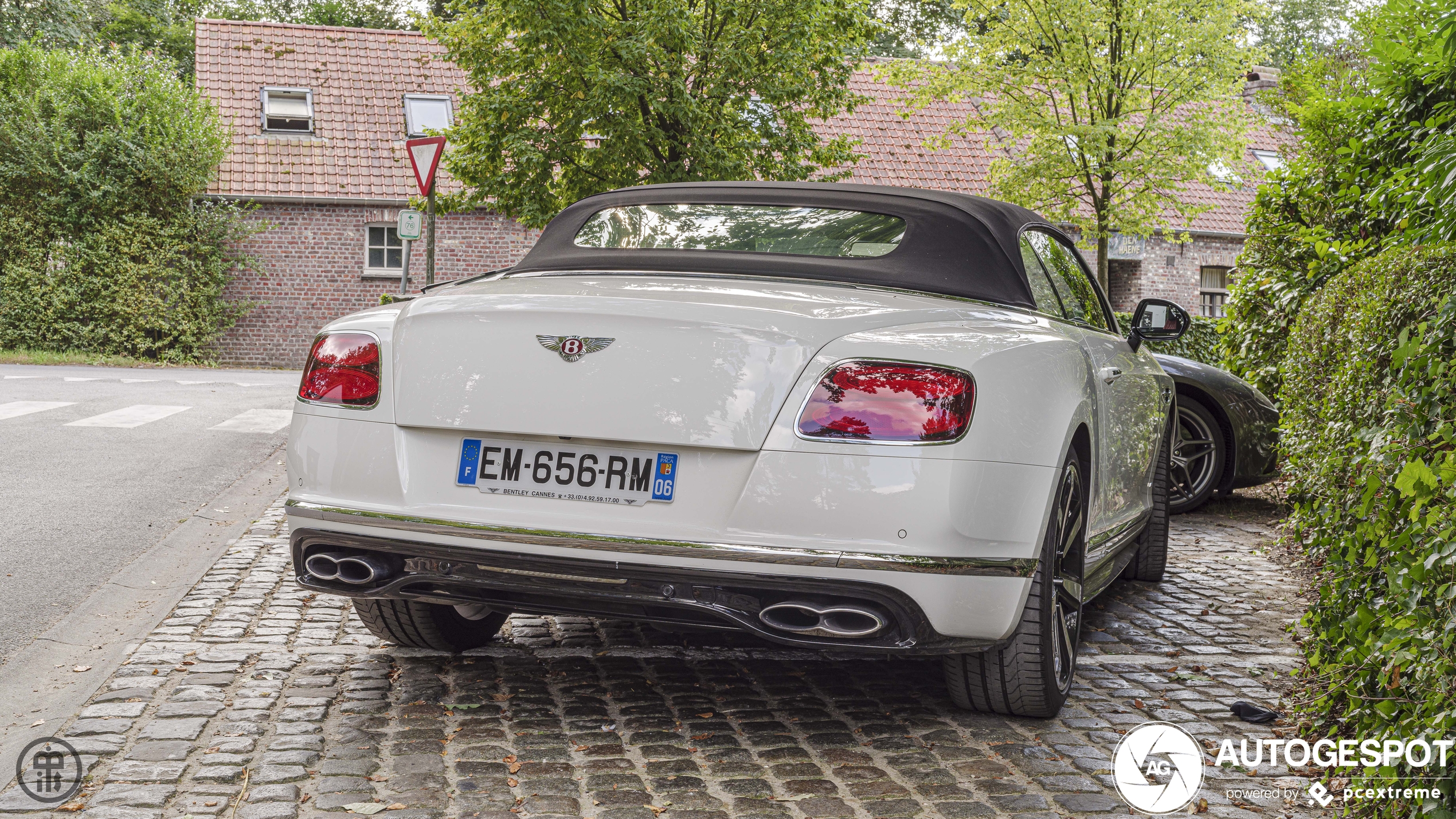 Bentley Continental GTC V8 S 2016