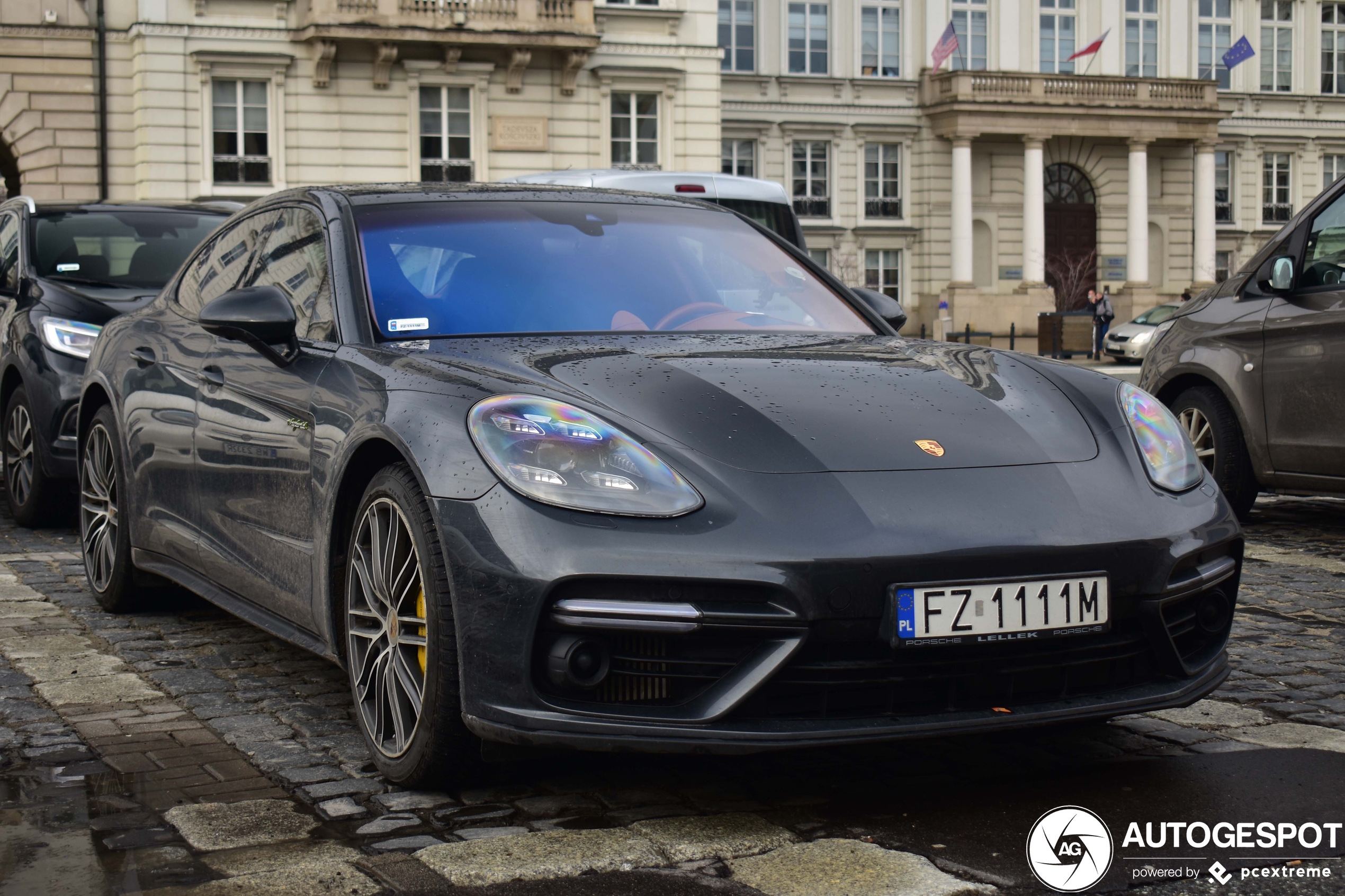 Porsche 971 Panamera Turbo S E-Hybrid