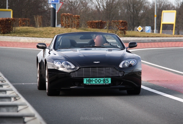 Aston Martin V8 Vantage Roadster