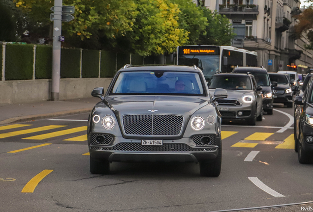 Bentley Bentayga Hybrid