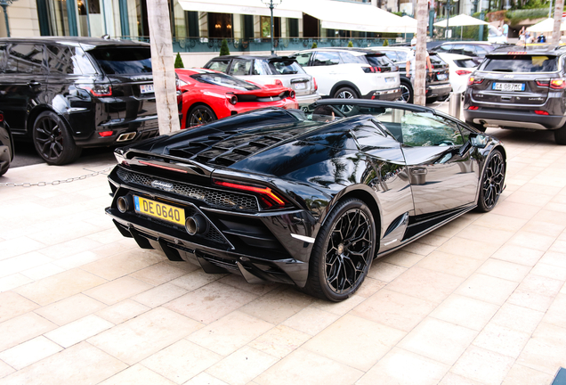 Lamborghini Huracán LP640-4 EVO Spyder