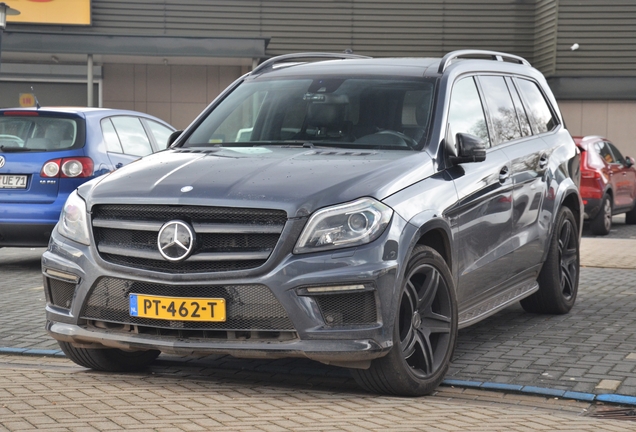 Mercedes-Benz GL 63 AMG X166