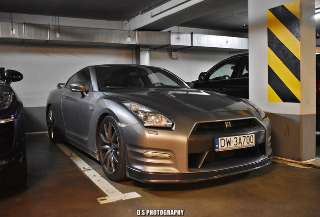 Nissan GT-R 2011