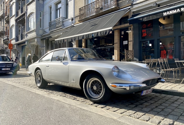 Ferrari 365 GT 2+2