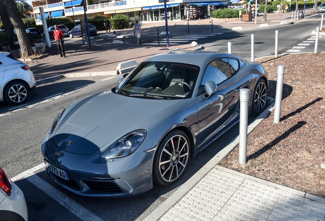 Porsche 718 Cayman S