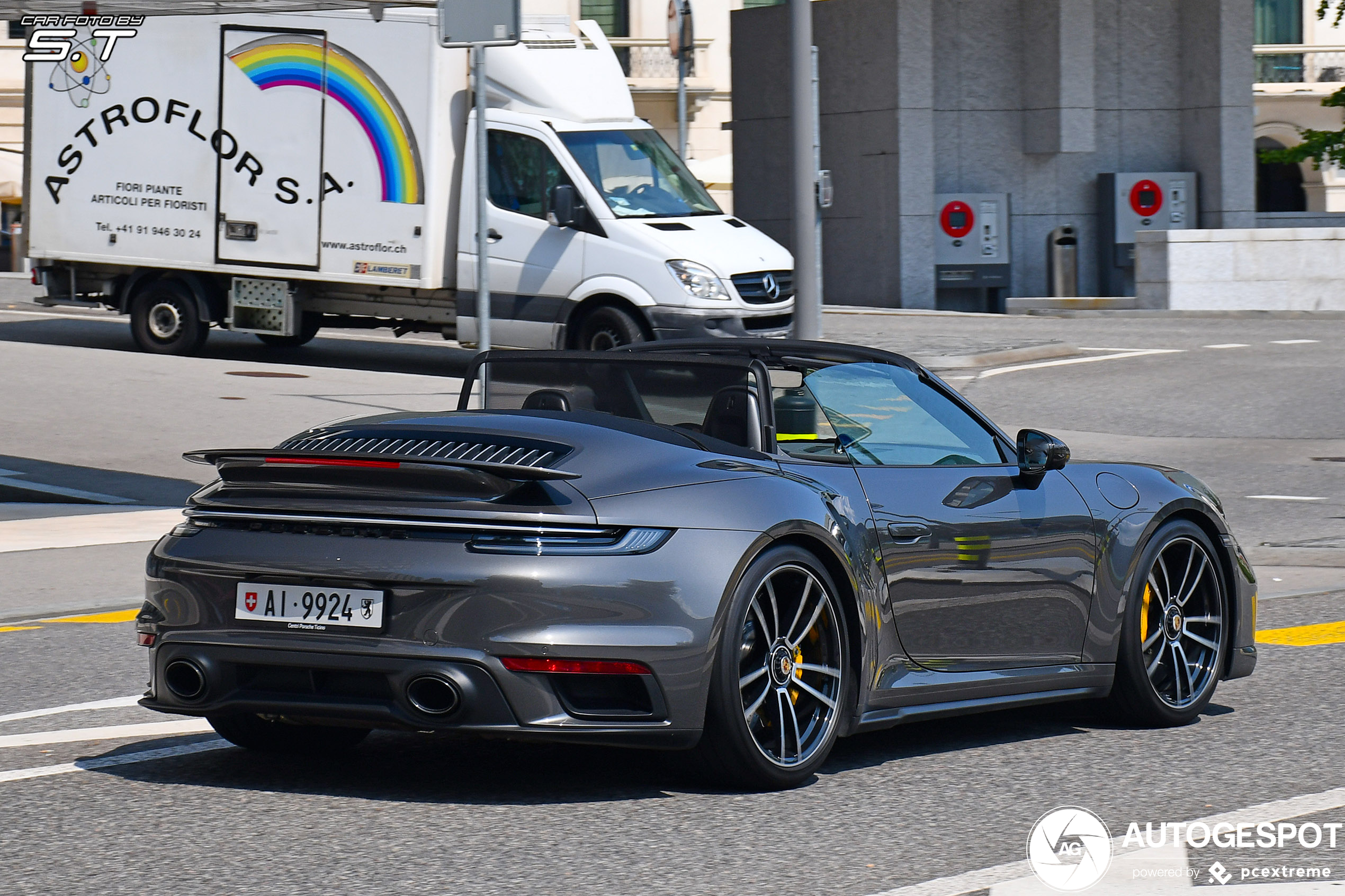 Porsche 992 Turbo S Cabriolet