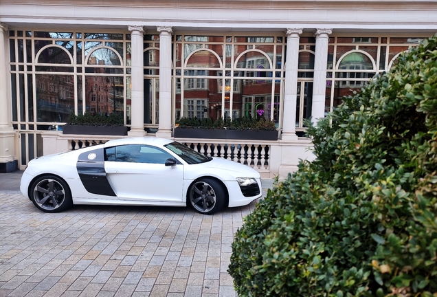 Audi R8 V10